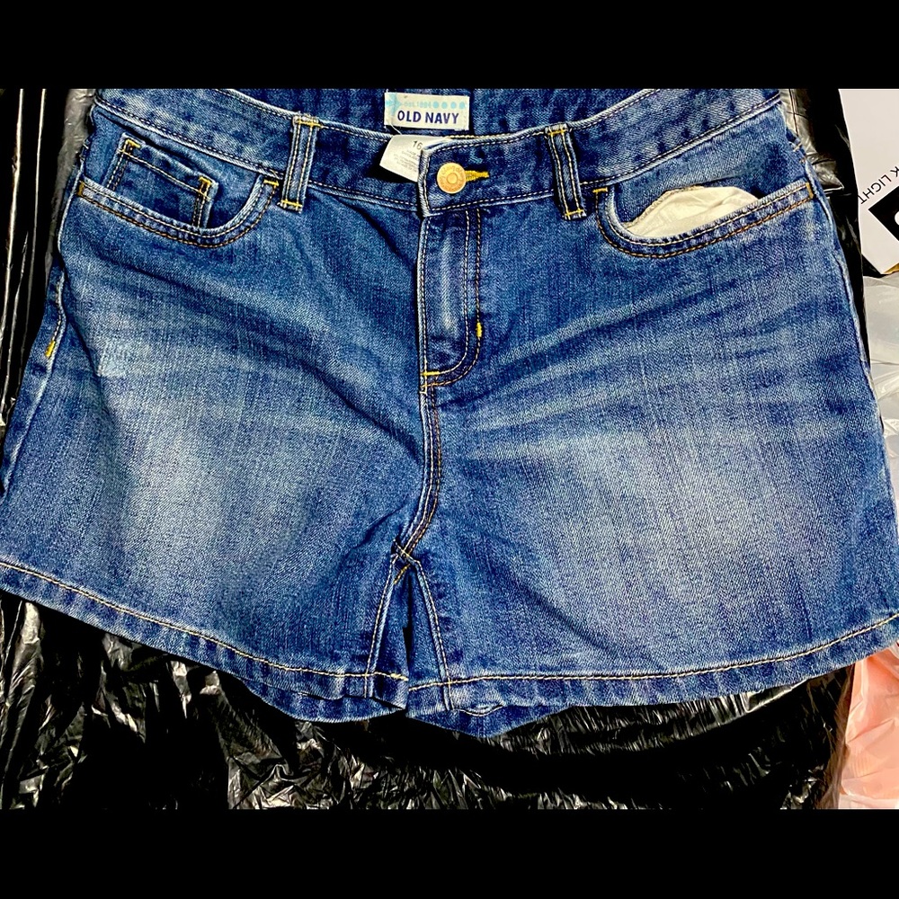 Woman shorts